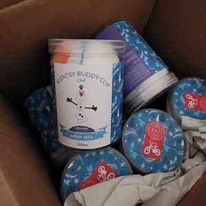 Scentsy Olaf Buddy Clip New in Box Warm Hugs Scent Disney Frozen